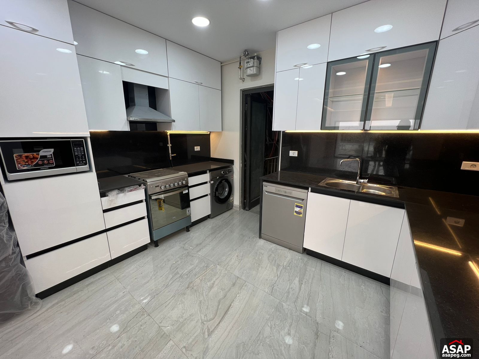 Apartment for Rent in Lake View Residence Apartment for Rent in Lake View Residence