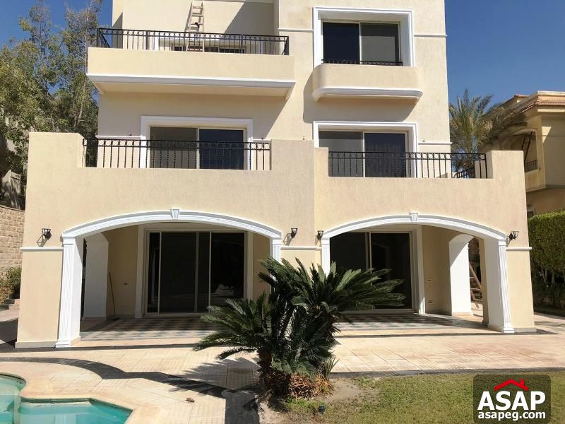 Stand Alone with Swimming Pool in Arabella Stand Alone with Swimming Pool in Arabella