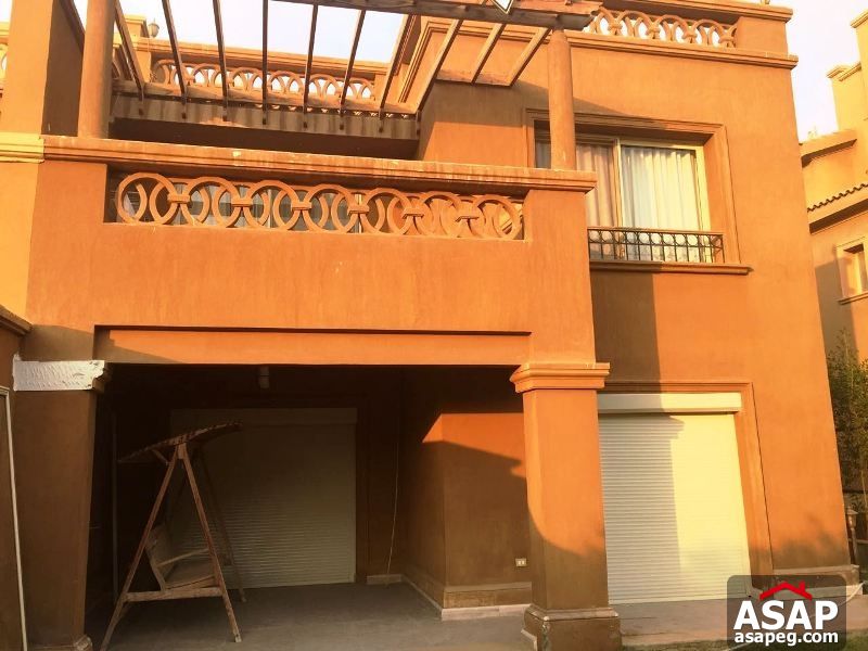 Town House with Garden for Rent in Bellagio Town House with Garden for Rent in Bellagio