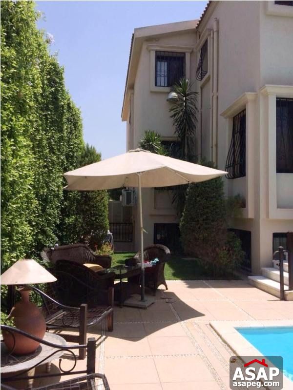 Villa with Private Pool for Sale in 6 October