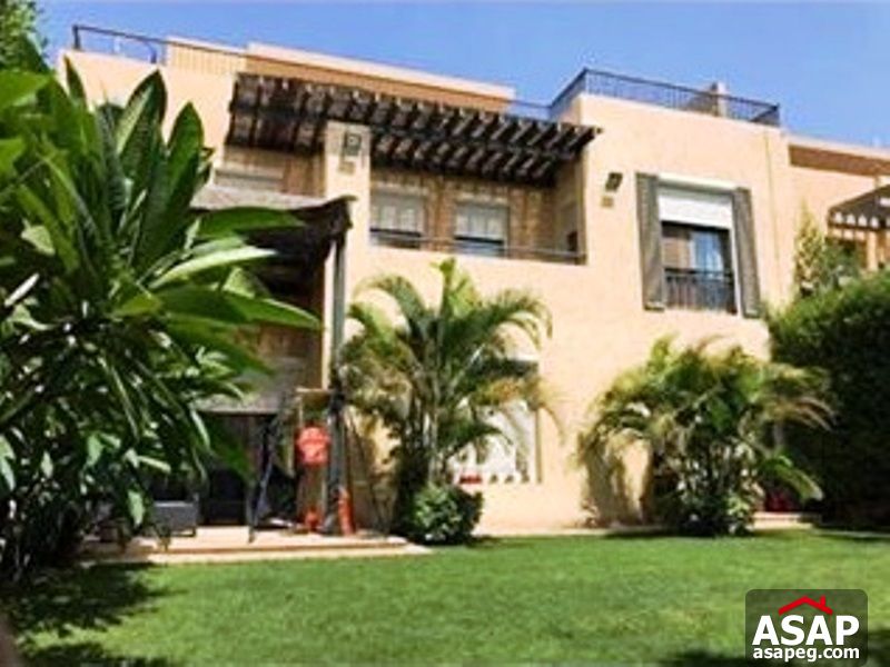 Twin House with Garden in Allegria