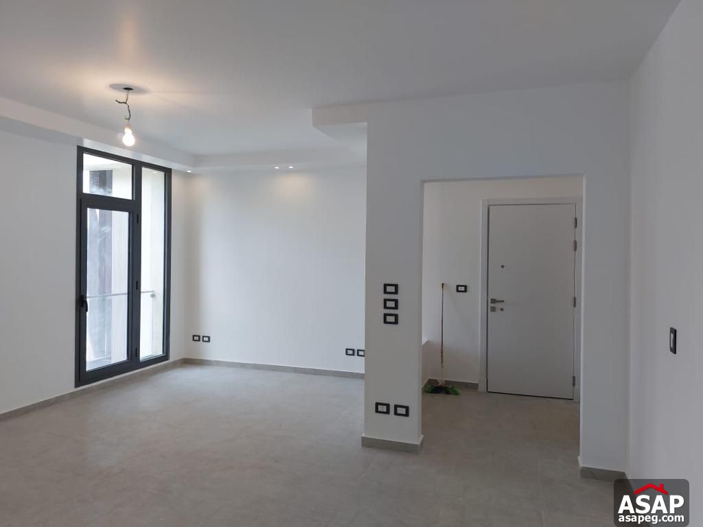 Apartment in Eastown Compound for Rent Apartment in Eastown Compound for Rent