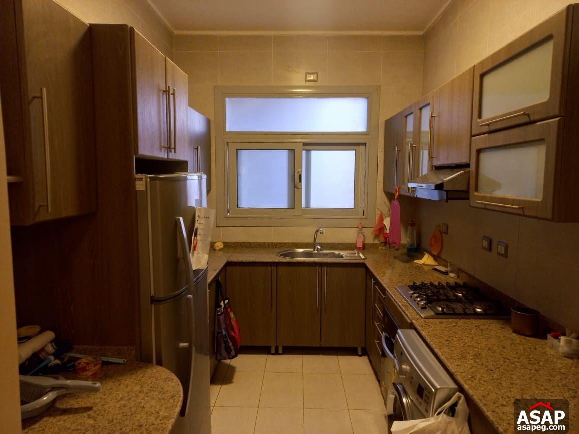 Studio with Garden for Sale in Village Gate Studio with Garden for Sale in Village Gate