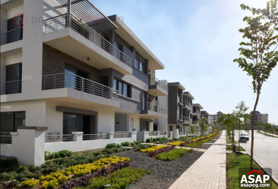 Studio for Sale in Taj Sultan Compound