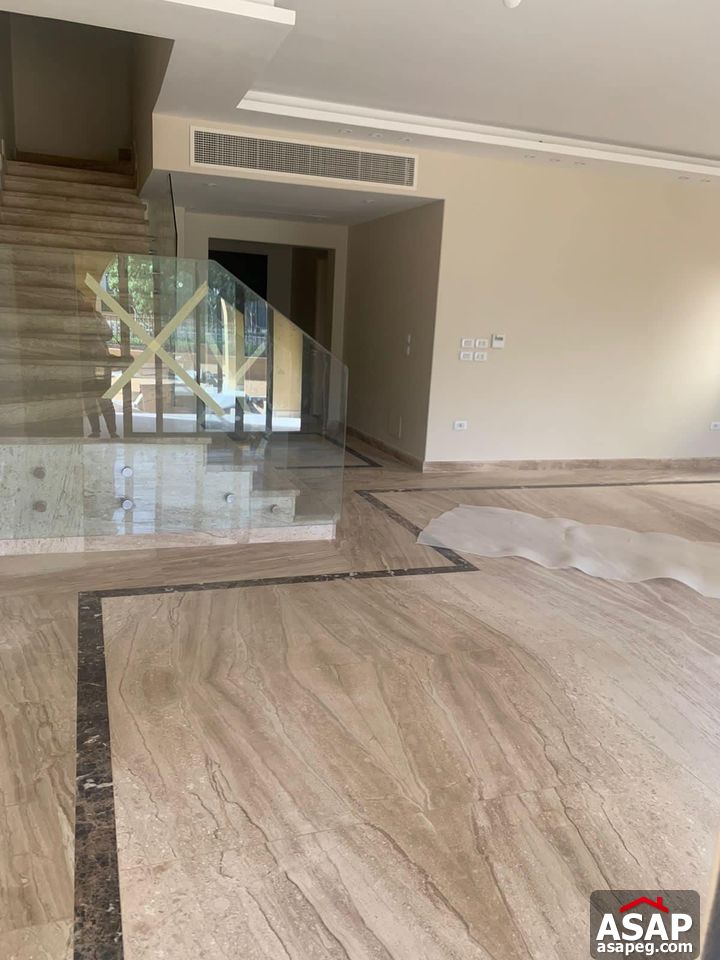 Twin House for Rent in Mivida Emaar