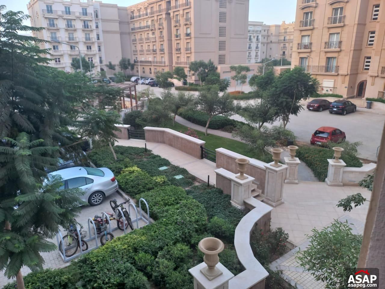 Apartment for Sale in Hyde Park Compound