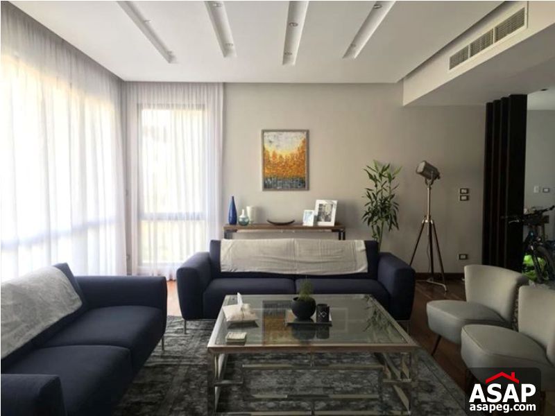 Ultra Modern Duplex for Rent in Beverly Hills Ultra Modern Duplex for Rent in Beverly Hills