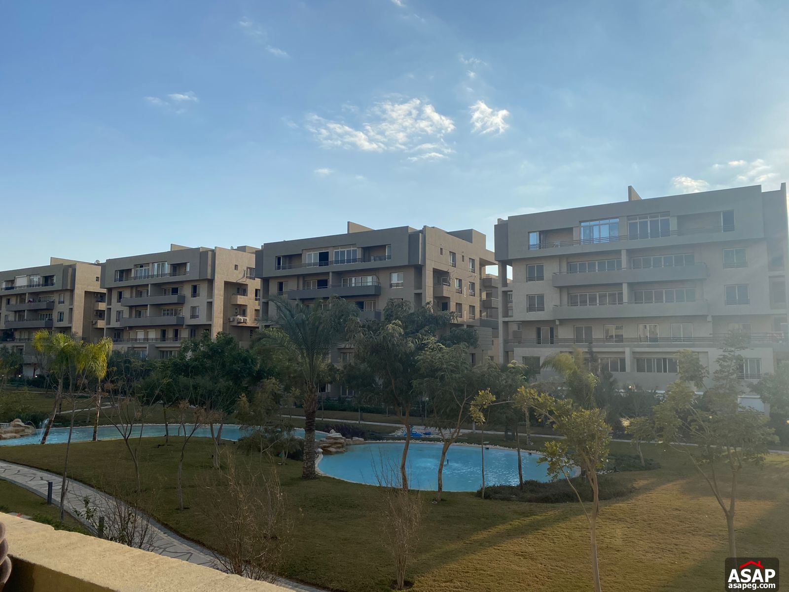 Apartment for Rent in the Square