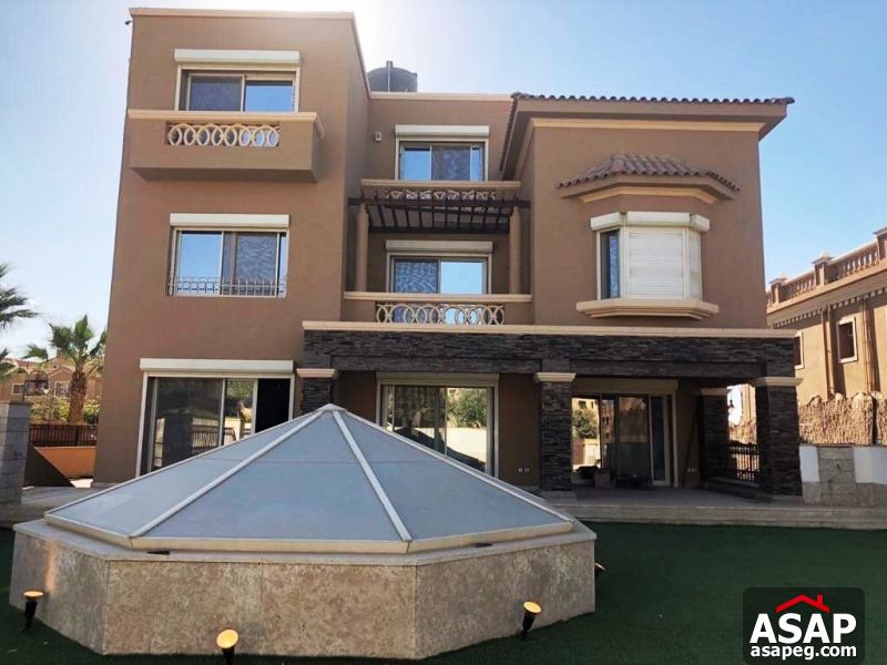 VIlla with Pool for Rent in Bellagio VIlla with Pool for Rent in Bellagio