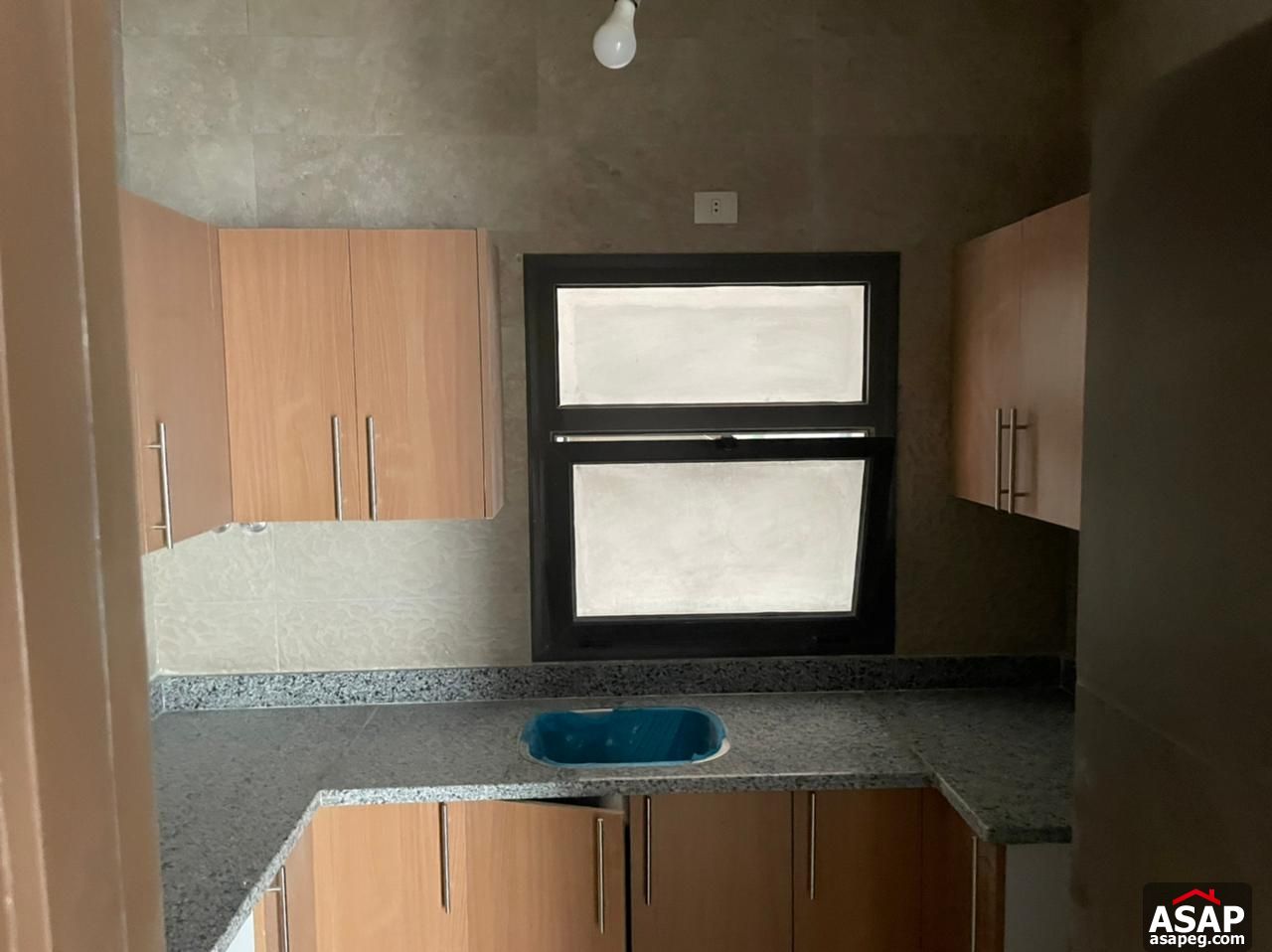 Apartment for Rent in Fifth Square Apartment for Rent in Fifth Square