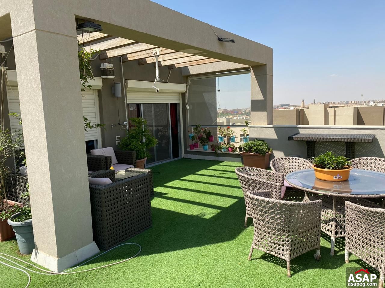 Penthouse for Rent in Village Gate Palm Hills