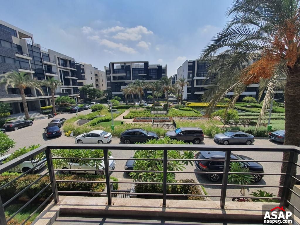 Semi Furnished Apartment for Rent in The WaterWay