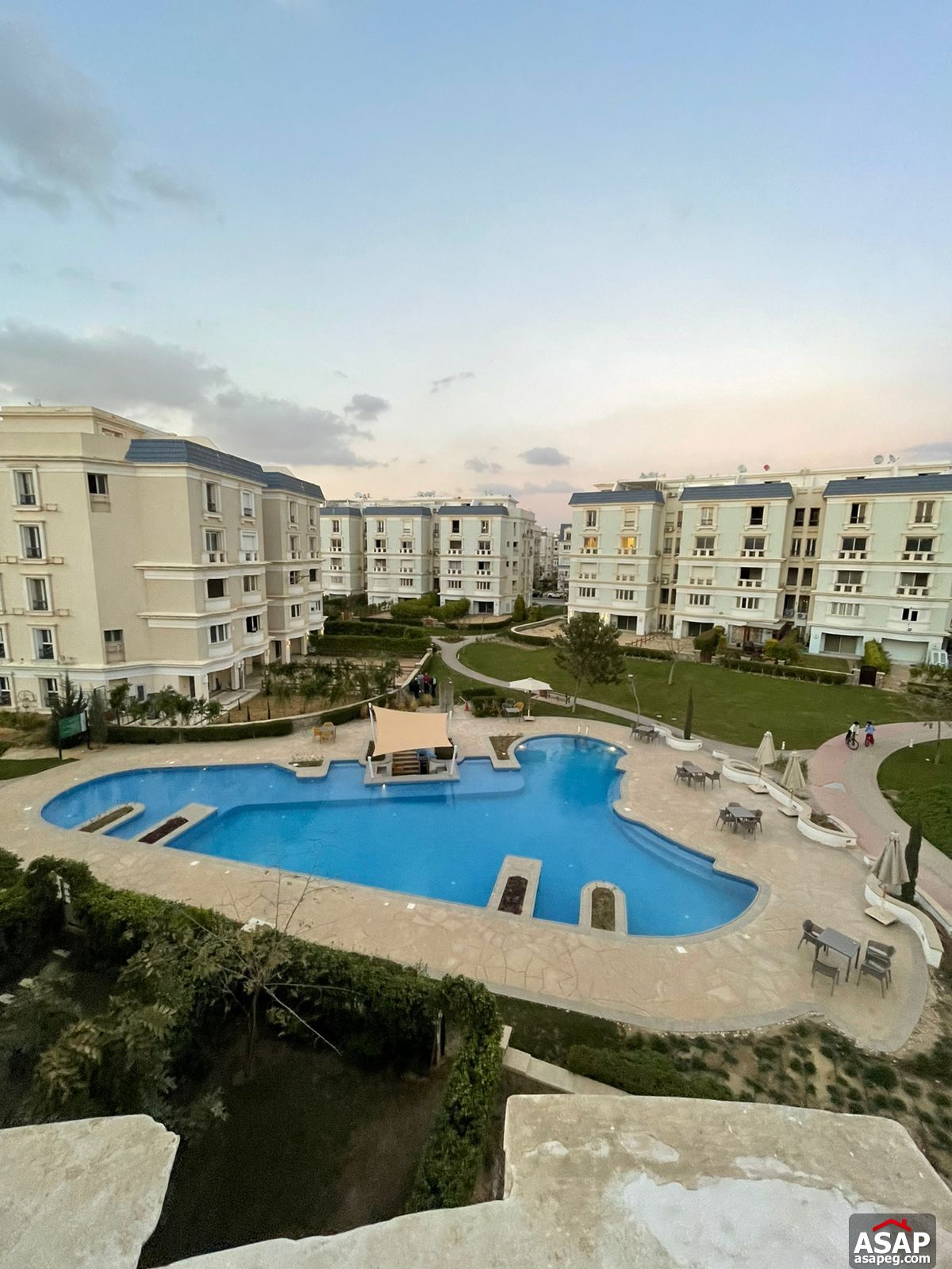 Apartment with Pool View for Rent in MVHP