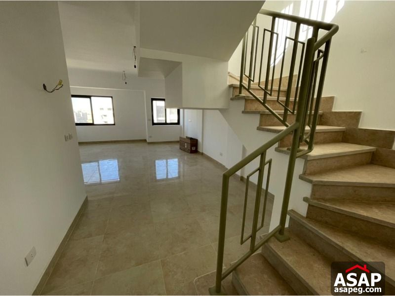 Penthouse for Sale in Fifth Square Penthouse for Sale in Fifth Square