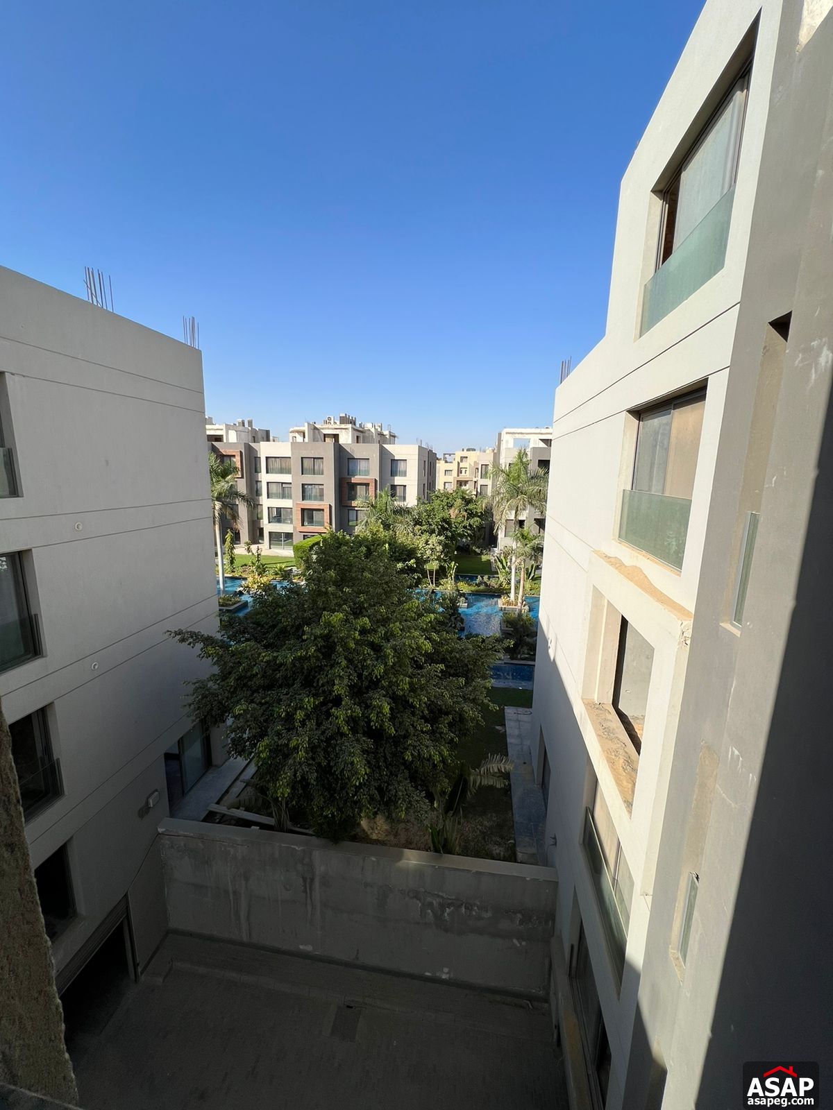Apartment for Sale in Silver Palm Compound