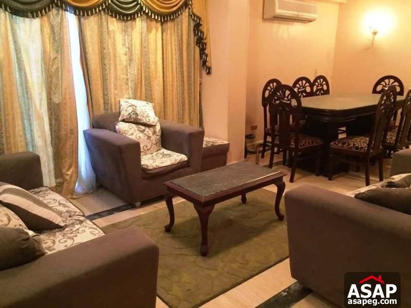 Furnished Apartment with Garden in October Furnished Apartment with Garden in October