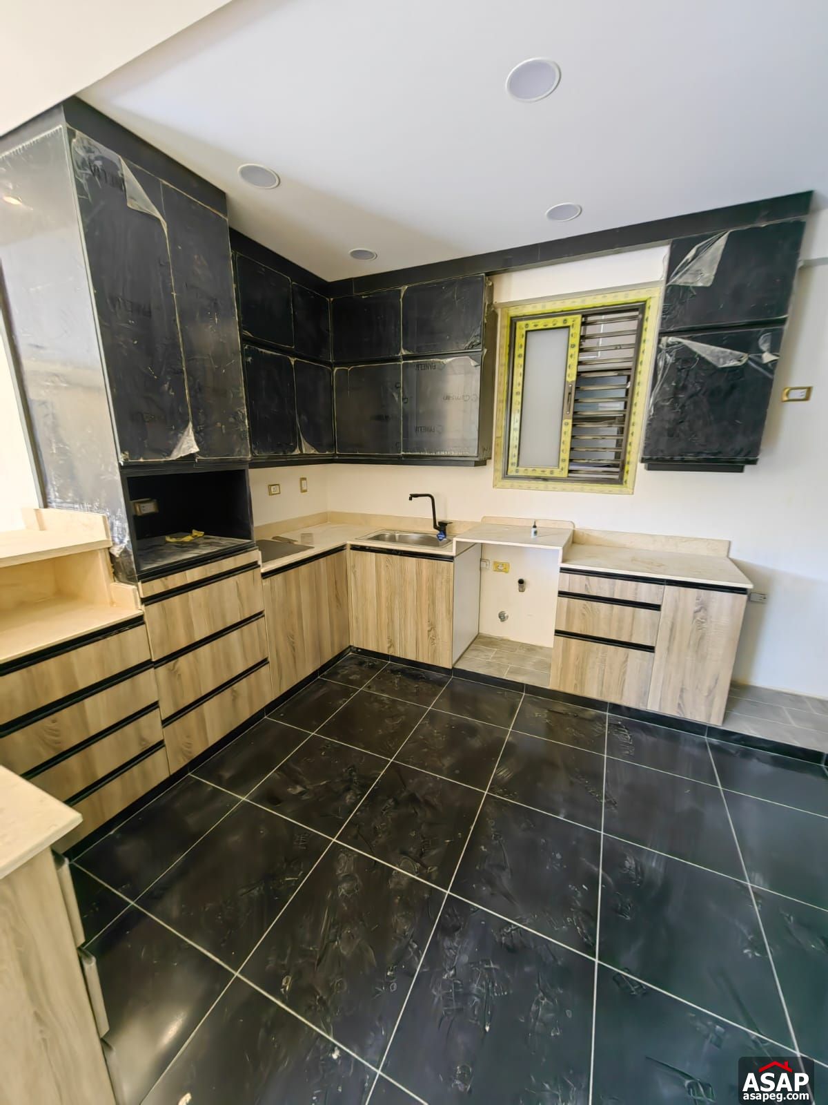 Duplex with Garden for Rent in Eastown Sodic Duplex with Garden for Rent in Eastown Sodic