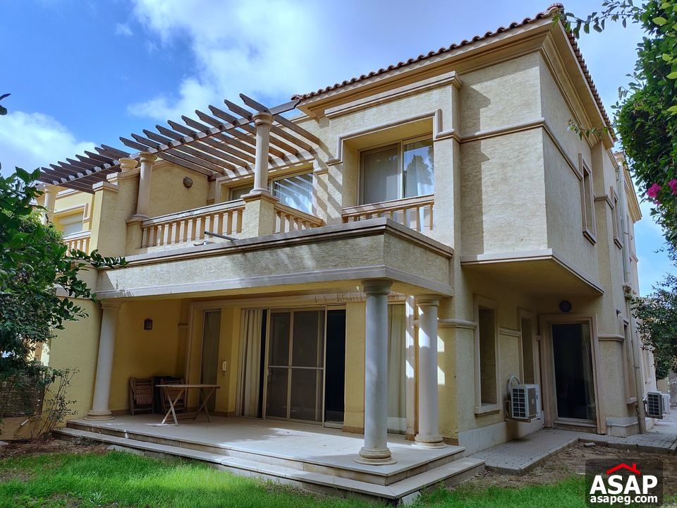 Twin House for Rent in the Villa Compound