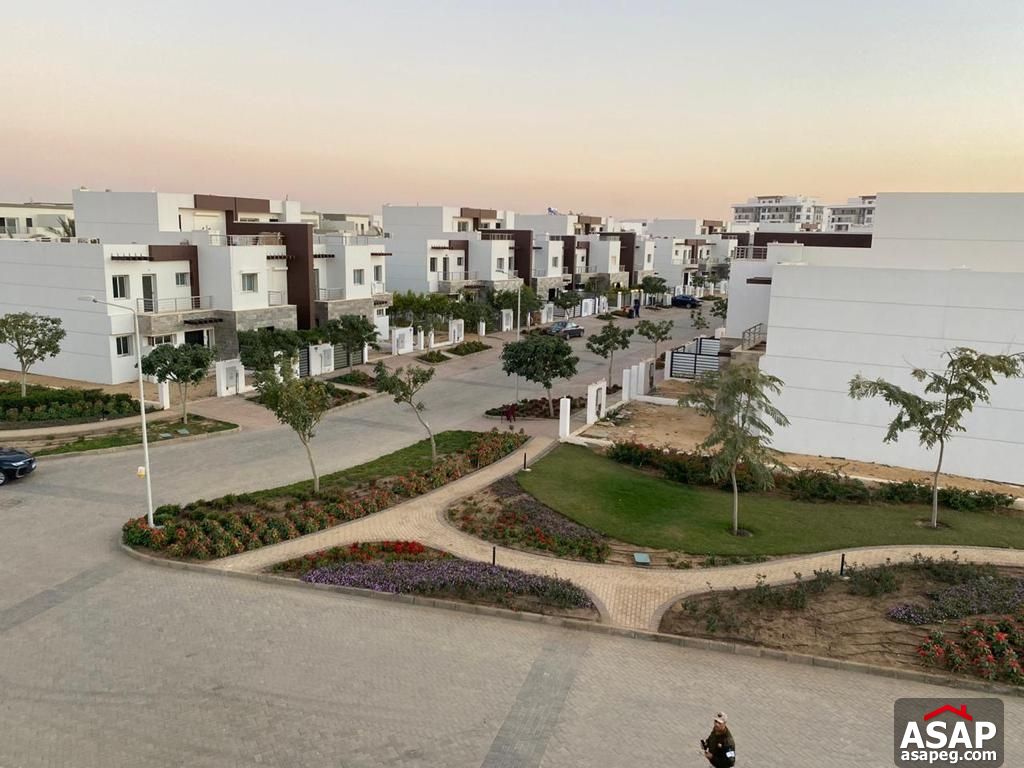 Town House for Rent in Hyde Park Compound Town House for Rent in Hyde Park Compound