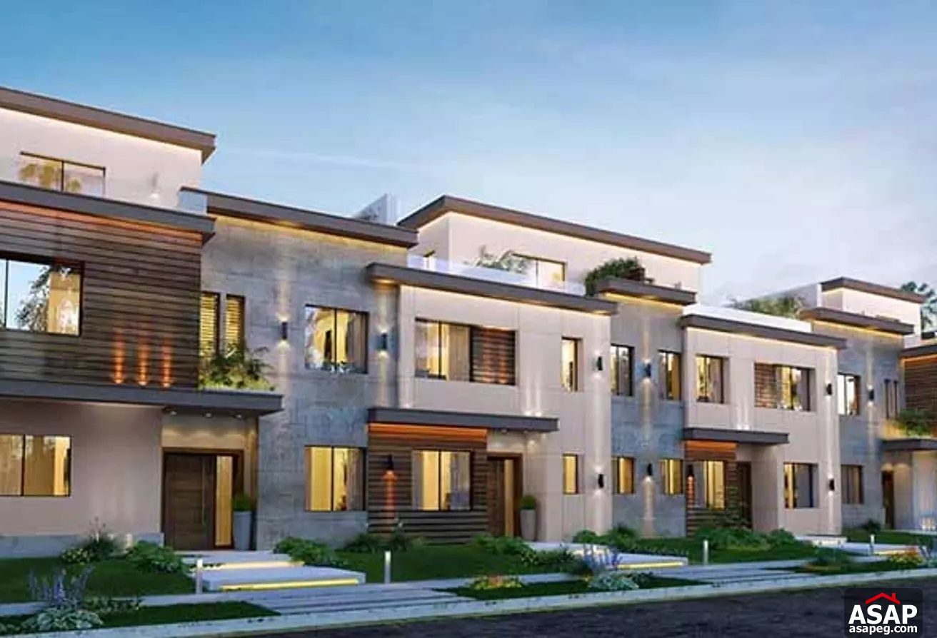 Town House for Sale in Azzar Compound Town House for Sale in Azzar Compound