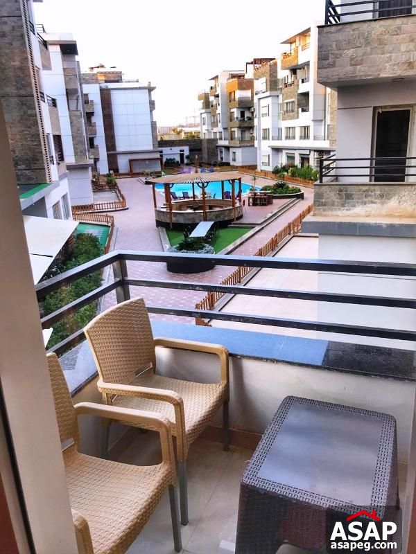 Apartment with Pool View in Mirage Residence Apartment with Pool View in Mirage Residence