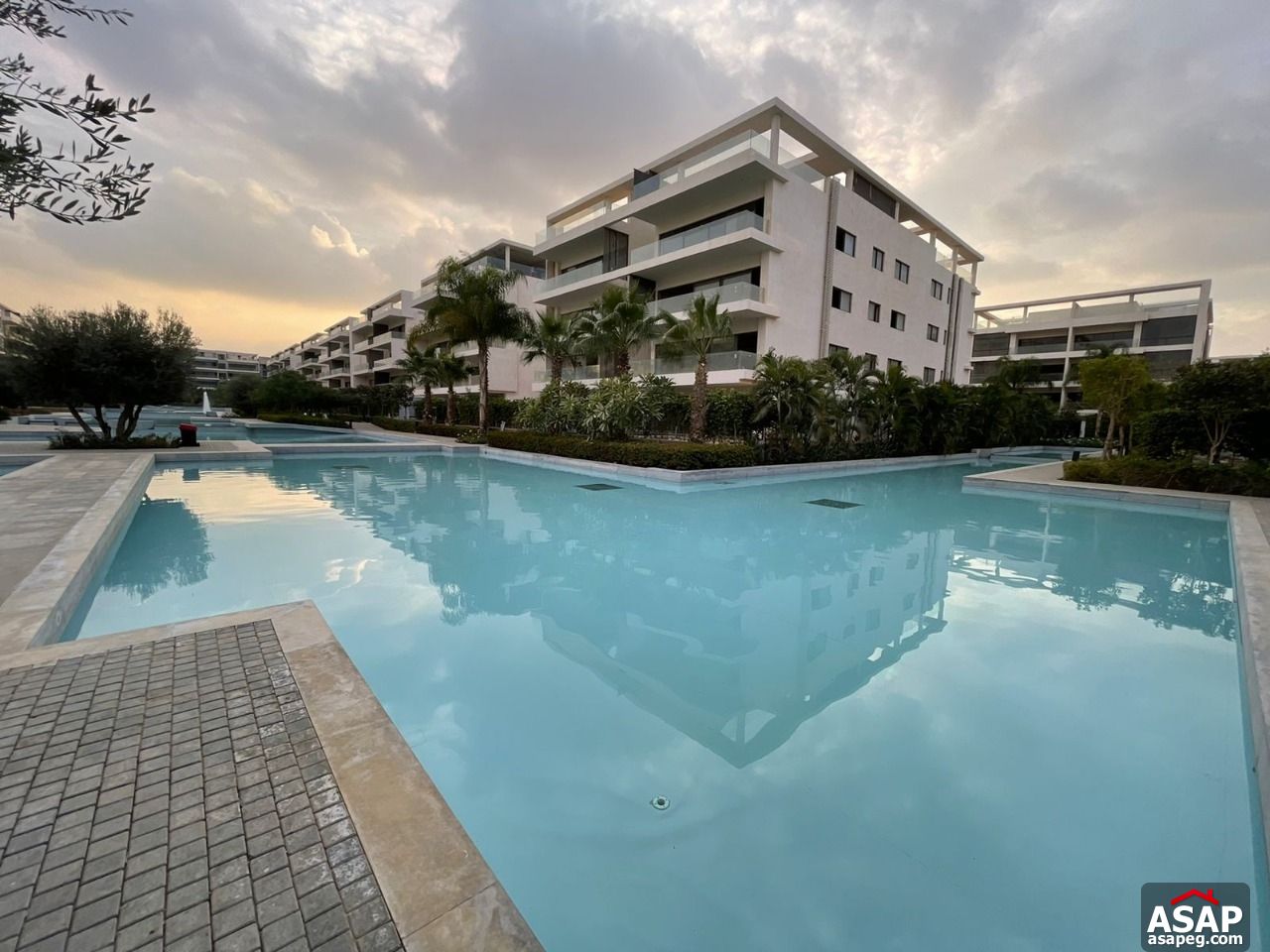 Apartment for Sale in Lake View Residence