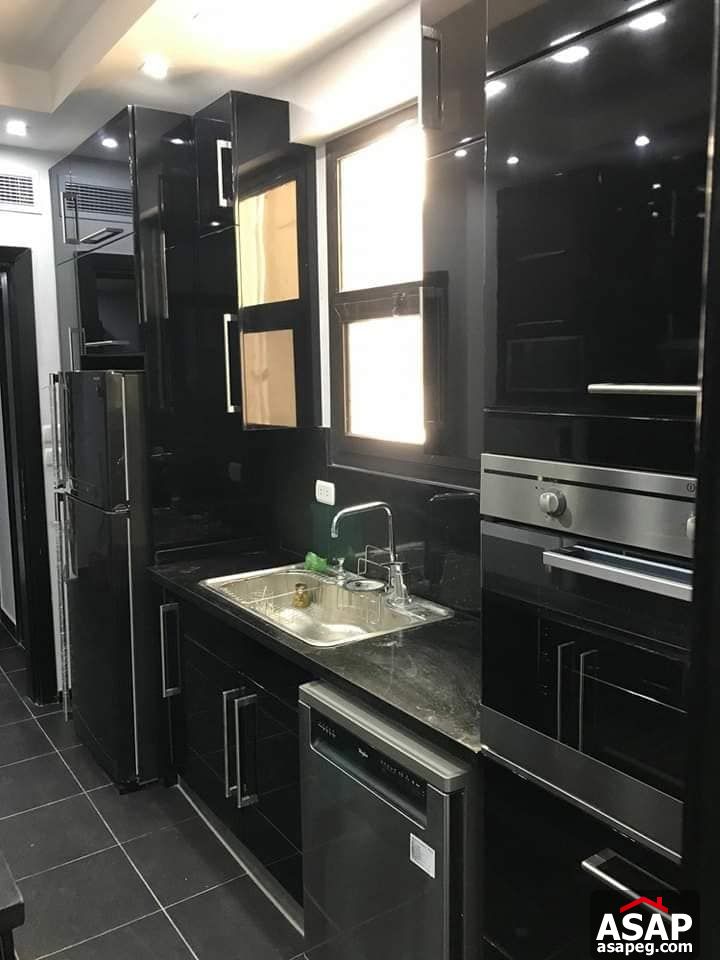 Furnished Duplex with Garden for Rent in Eastown Furnished Duplex with Garden for Rent in Eastown