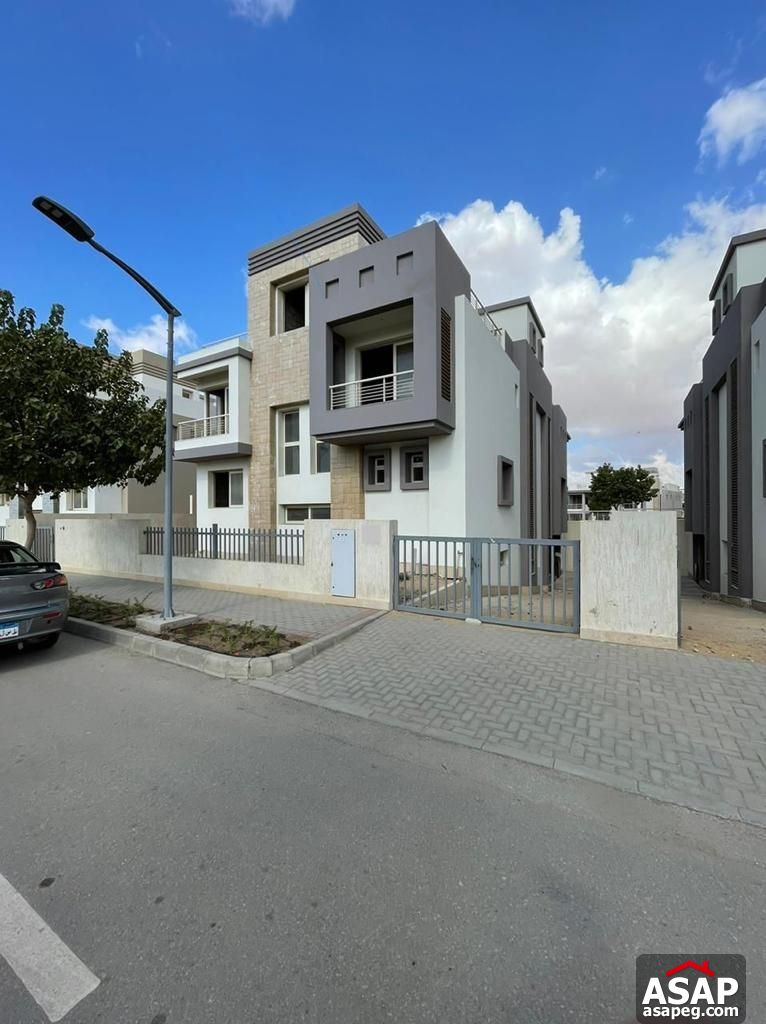 Villa for Sale in Cairo Festival City