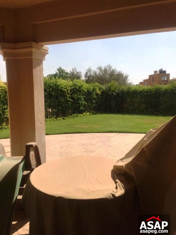 Twin House with Garden in Bellagio for Rent