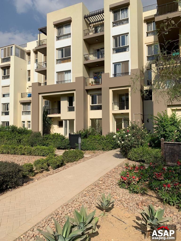 Duplex with Garden for Rent in Uptown Cairo