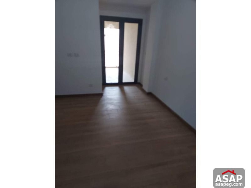 Finished Apartment for Sale in Fifth Square Finished Apartment for Sale in Fifth Square