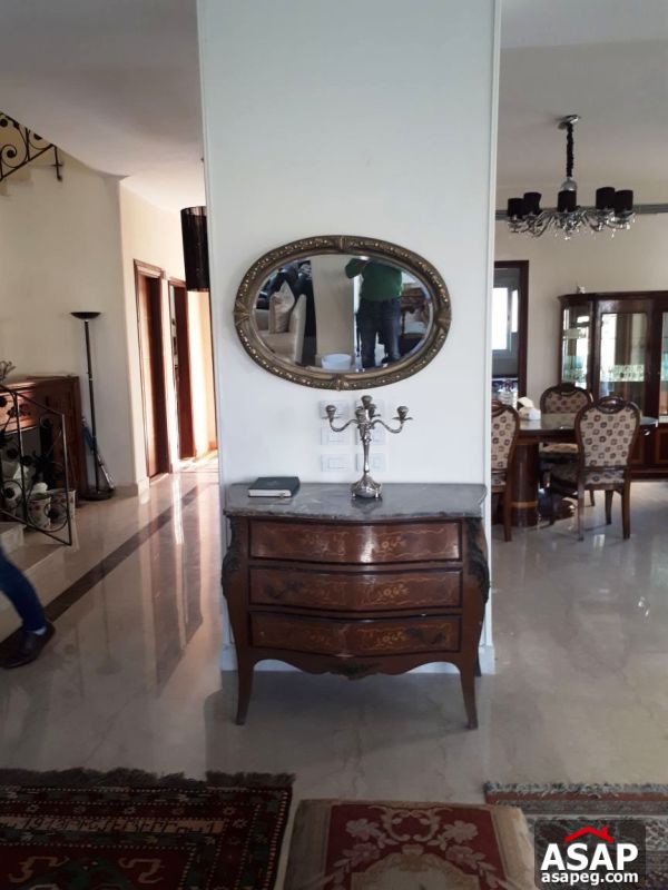 Villa for Rent in Sheikh Zayed