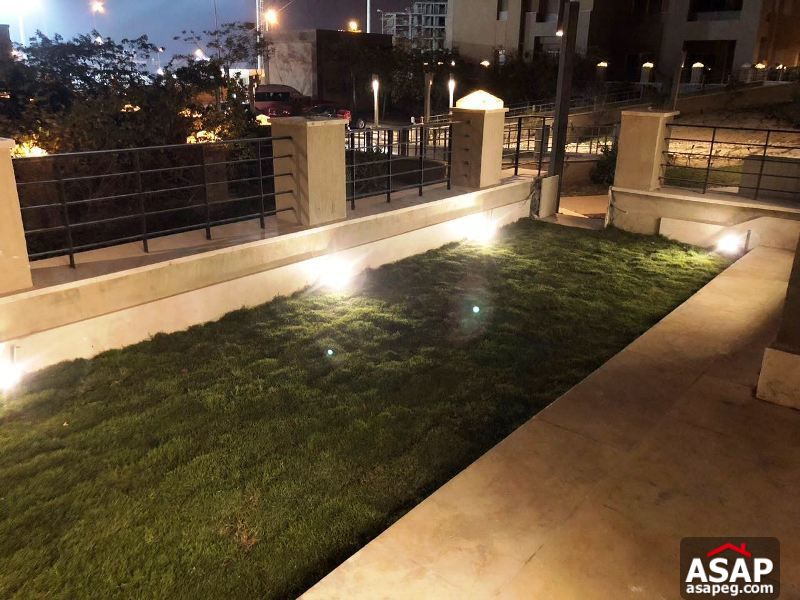 Studio with Garden for Rent in the Village Studio with Garden for Rent in the Village