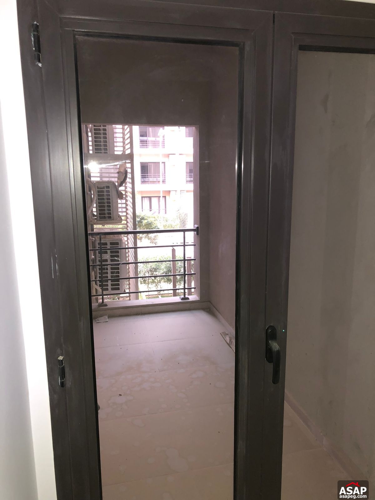 Semi Furnished Apartment for Sale in Marasem