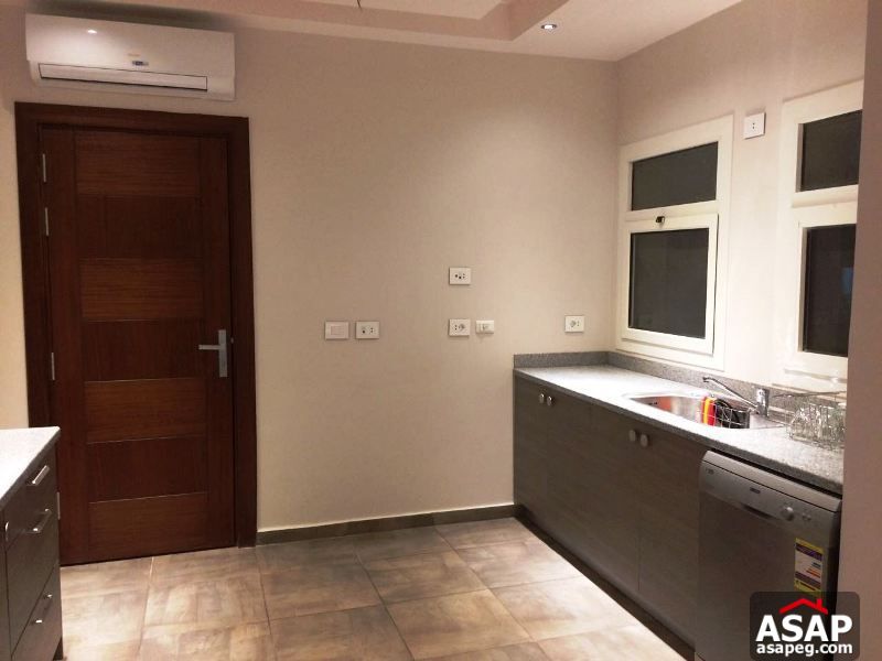 Penthouse with Garden View for Rent in Katameya Plaza Penthouse with Garden View for Rent in Katameya Plaza