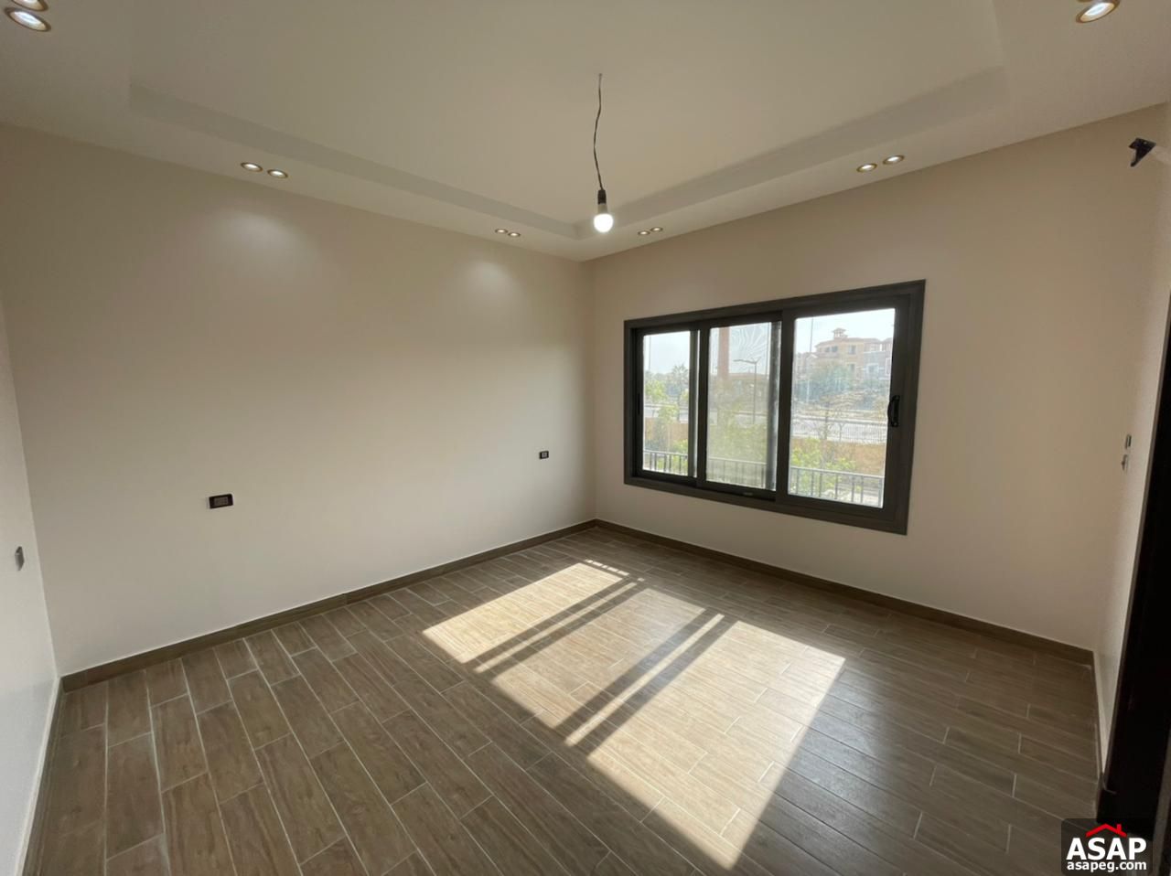 Semi Furnished Apartment for Rent in Eastown