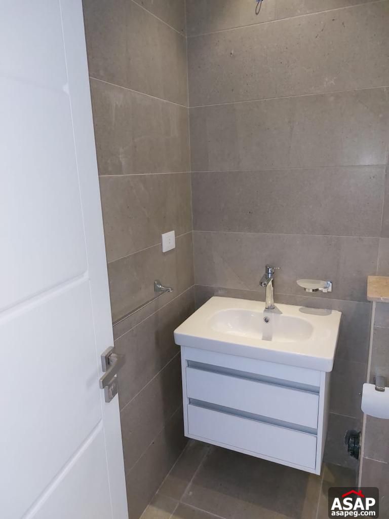 Apartment in Eastown Compound for Rent Apartment in Eastown Compound for Rent