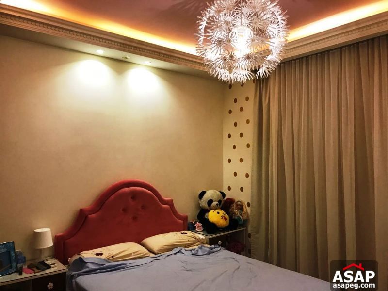 Apartment with Garden View for Sale in Park View - New Cairo Apartment with Garden View for Sale in Park View - New Cairo