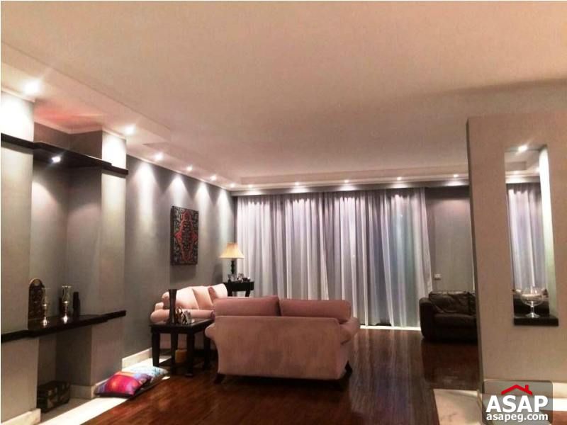 Villa with Private Pool for Sale in 6 October