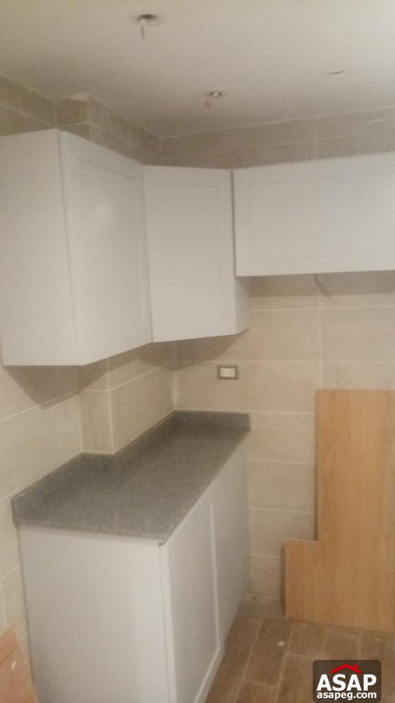 Apartment for Rent in Hyde Park Compound