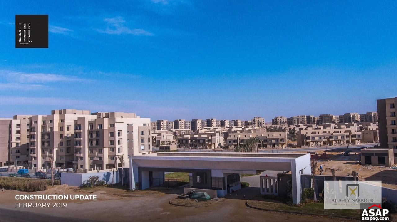 Apartment with big private garden for sale at the square sabbour