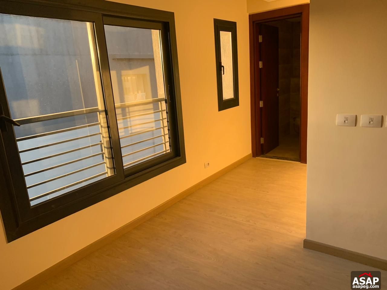 Duplex with Garden for Sale in Trio Gardens Duplex with Garden for Sale in Trio Gardens