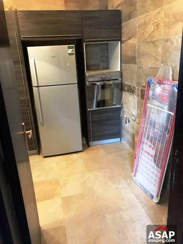 Ultra Modern Penthouse for Rent in the Village Compound