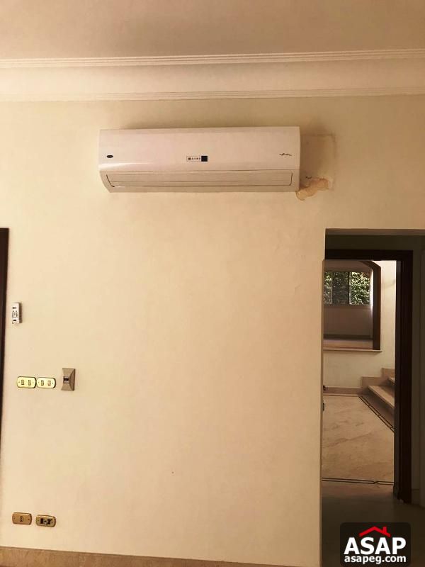 Stand Alone with Pool for Rent in Arabella Stand Alone with Pool for Rent in Arabella