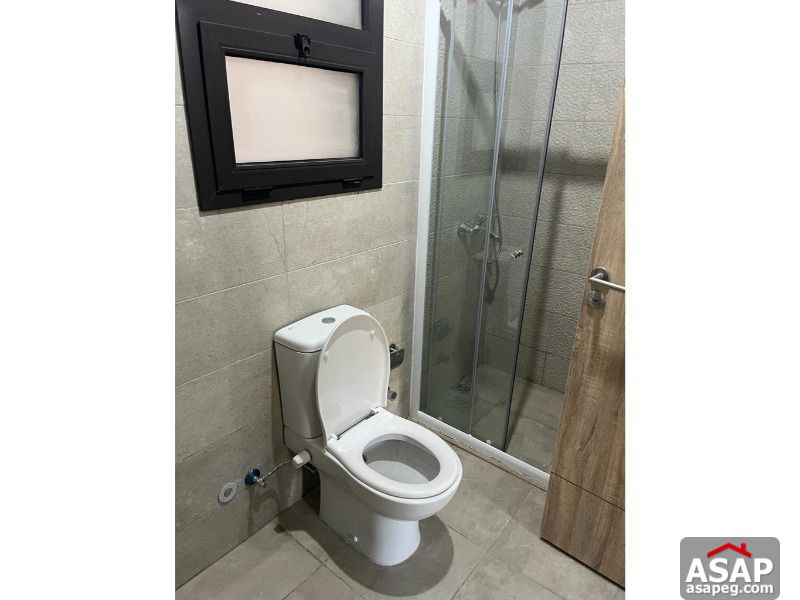 Ground Floor for Sale in Fifth Square