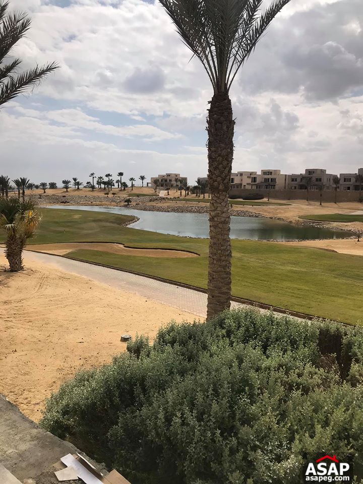 Twin House with Golf View in Palm Hills - 6 October