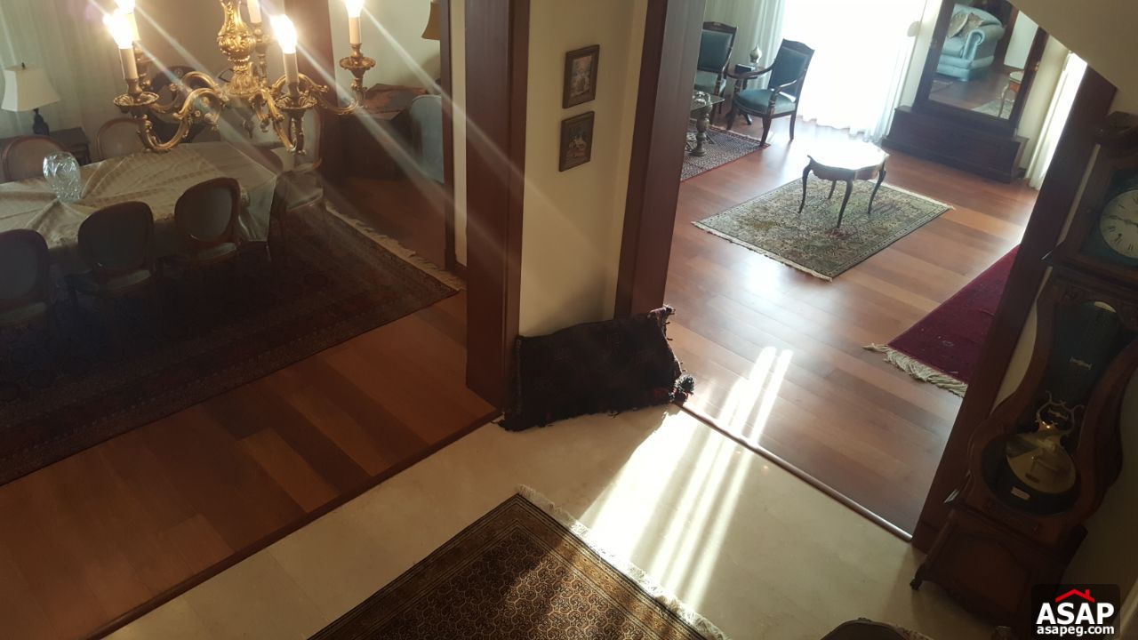 Villa for Rent in Meadows Park