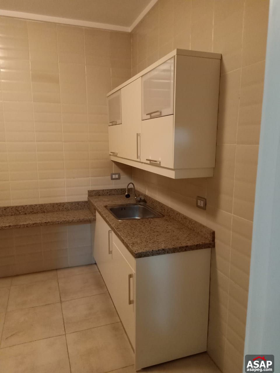 Flat for Rent in the Village -- New Cairo Flat for Rent in the Village -- New Cairo