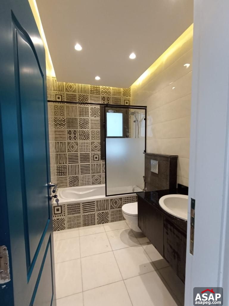 Semi Furnished Apartment for Sale in Lake View Residence Semi Furnished Apartment for Sale in Lake View Residence