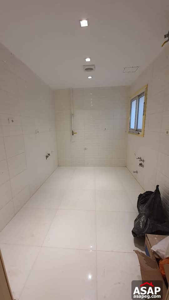 Penthouse for Rent in Mountain View Hyde Park